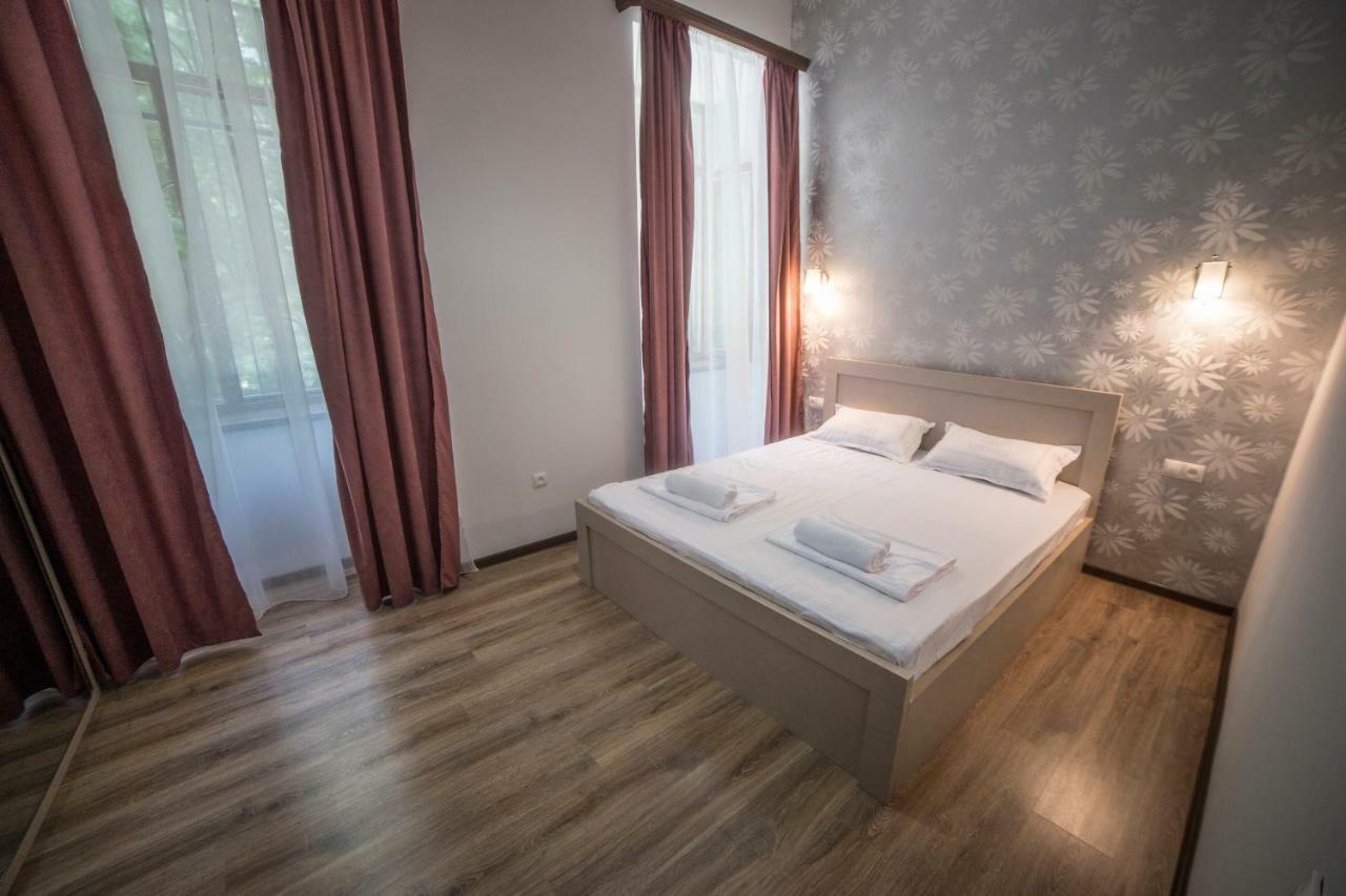 Your Apartment In This City N2 Tbilisi Eksteriør billede
